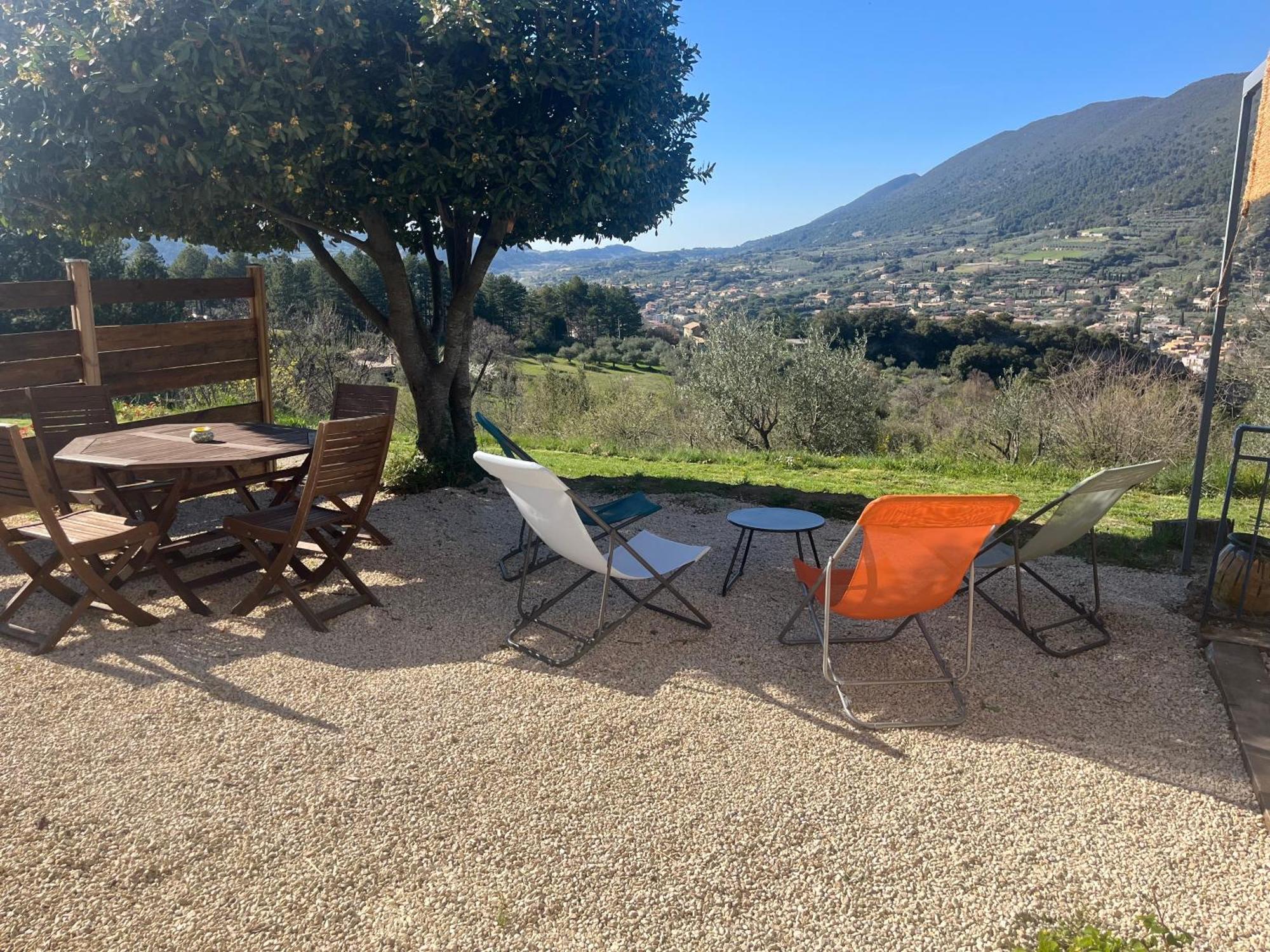 Cabanon Entoure De Montagnes Et D'Oliviers Villa Nyons Eksteriør billede